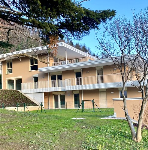 Super aufgeteilte Neubauwohnung mit Garten & Terrasse